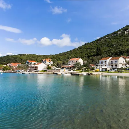 Peljesac Apartment
